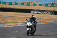 anglesey-no-limits-trackday;anglesey-photographs;anglesey-trackday-photographs;enduro-digital-images;event-digital-images;eventdigitalimages;no-limits-trackdays;peter-wileman-photography;racing-digital-images;trac-mon;trackday-digital-images;trackday-photos;ty-croes